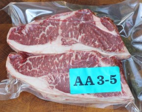 Striploin aa3-5 <br>(nízký roştěnec) Wagyu