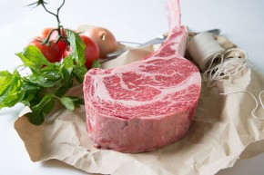 Tomahawk (vysoký roštěnec s kostí), mramorování: AA6+
